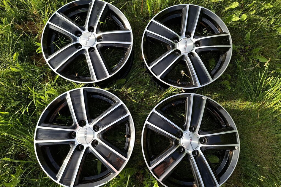 Подержанный легкосплавный диск<br>Dezent vito 2015- 5 x