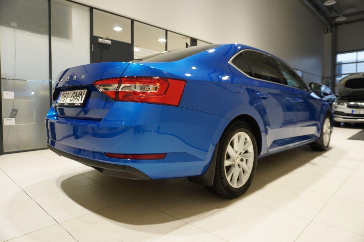 Škoda Superb 2024, photo 3/23