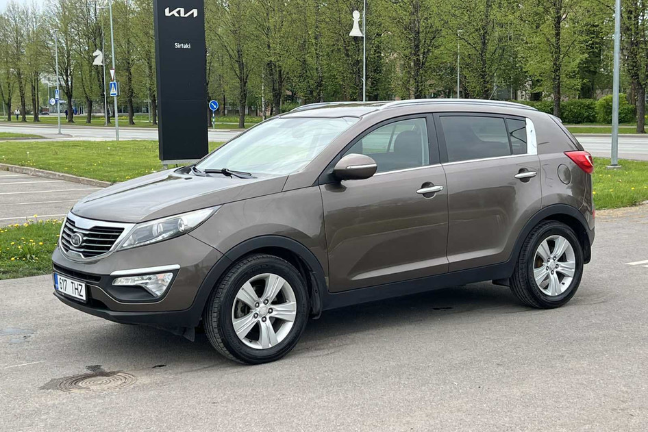Kia Sportage, 2010, 2.0, 120 kW, petrol, automatic, front-wheel drive