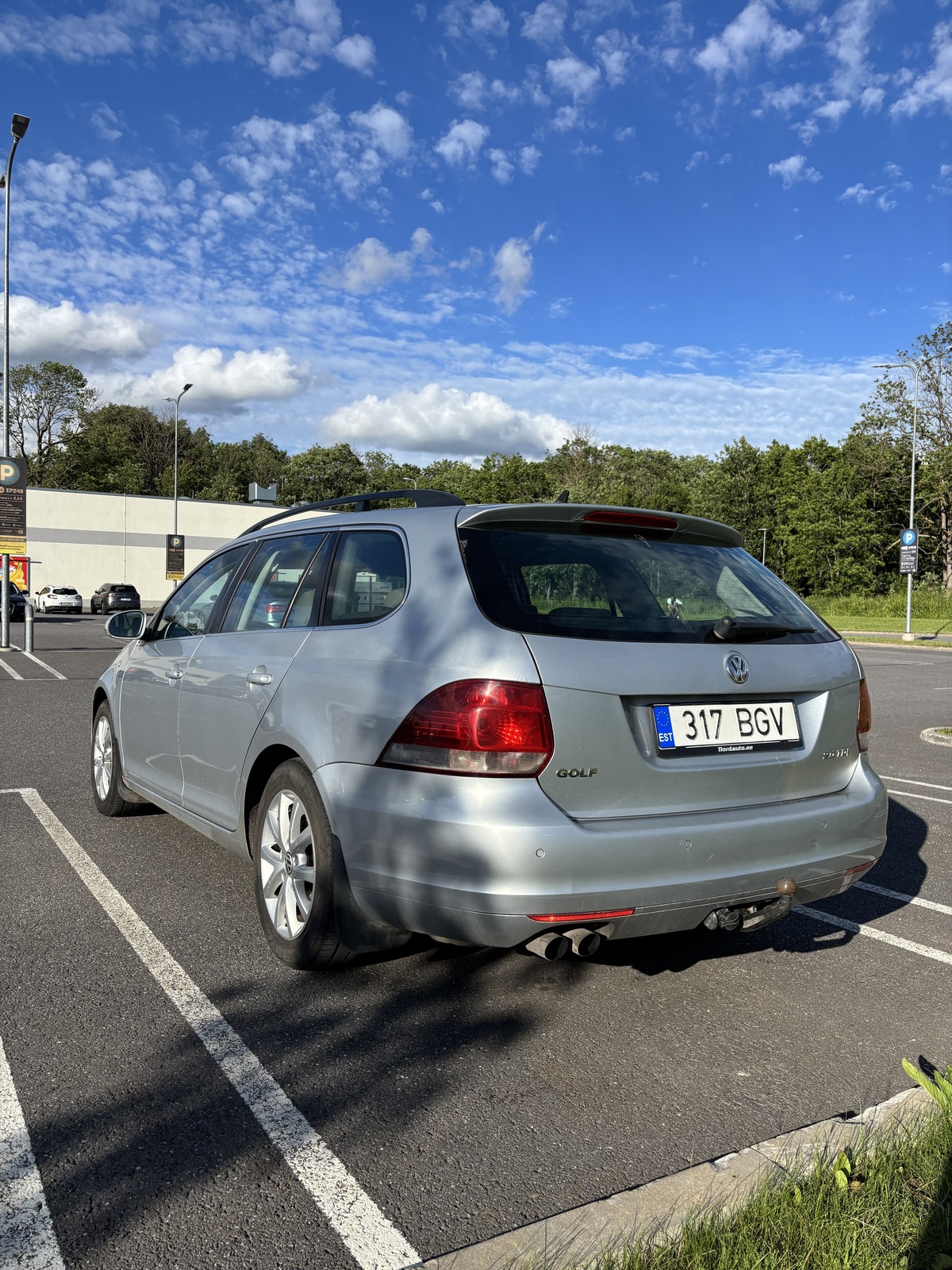 Volkswagen Golf 2012, kuva 4/10