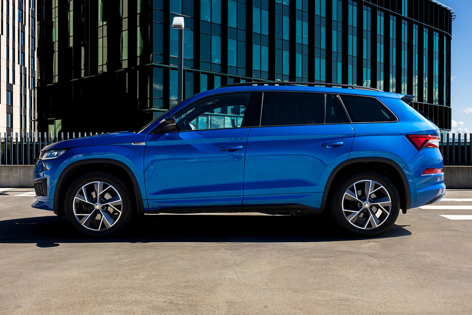 Škoda Kodiaq 2021, photo 2/20