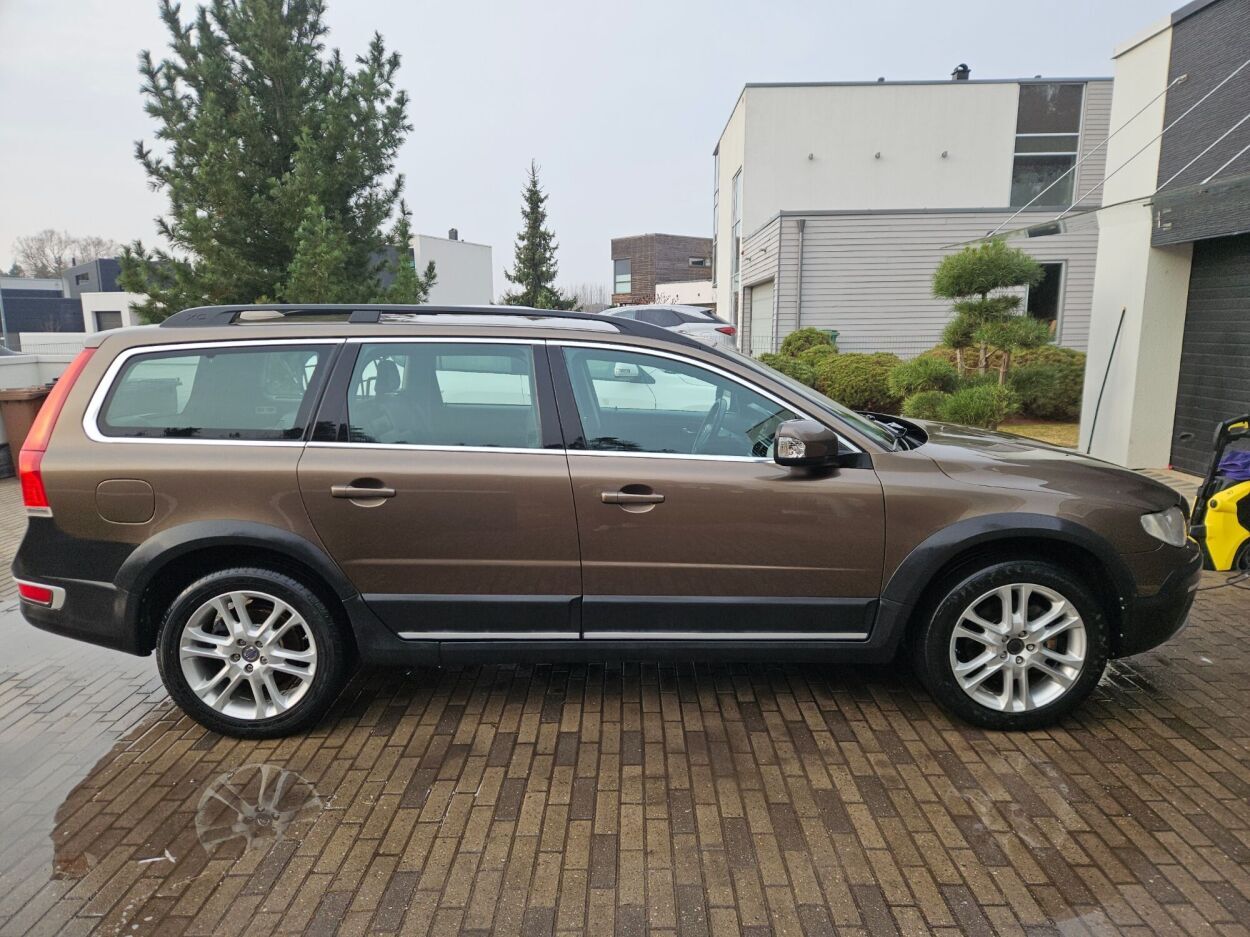 Volvo XC70 2014, kuva 2/5