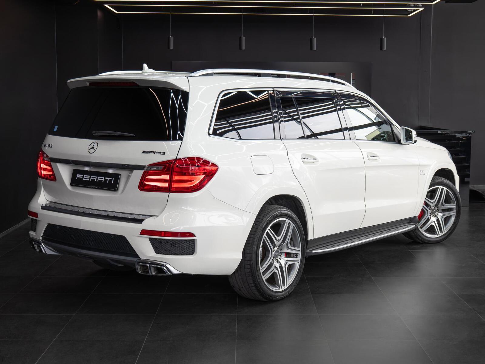 Mercedes-Benz GL 63 AMG 2015, kuva 2/15
