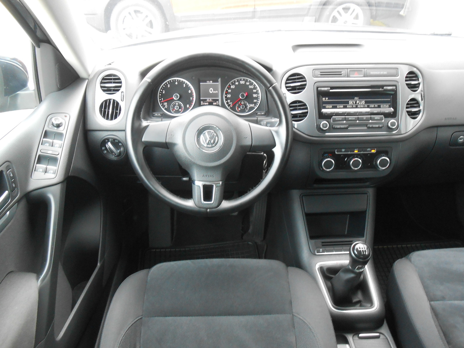 Volkswagen Tiguan 4X4 2012, photo 5/21