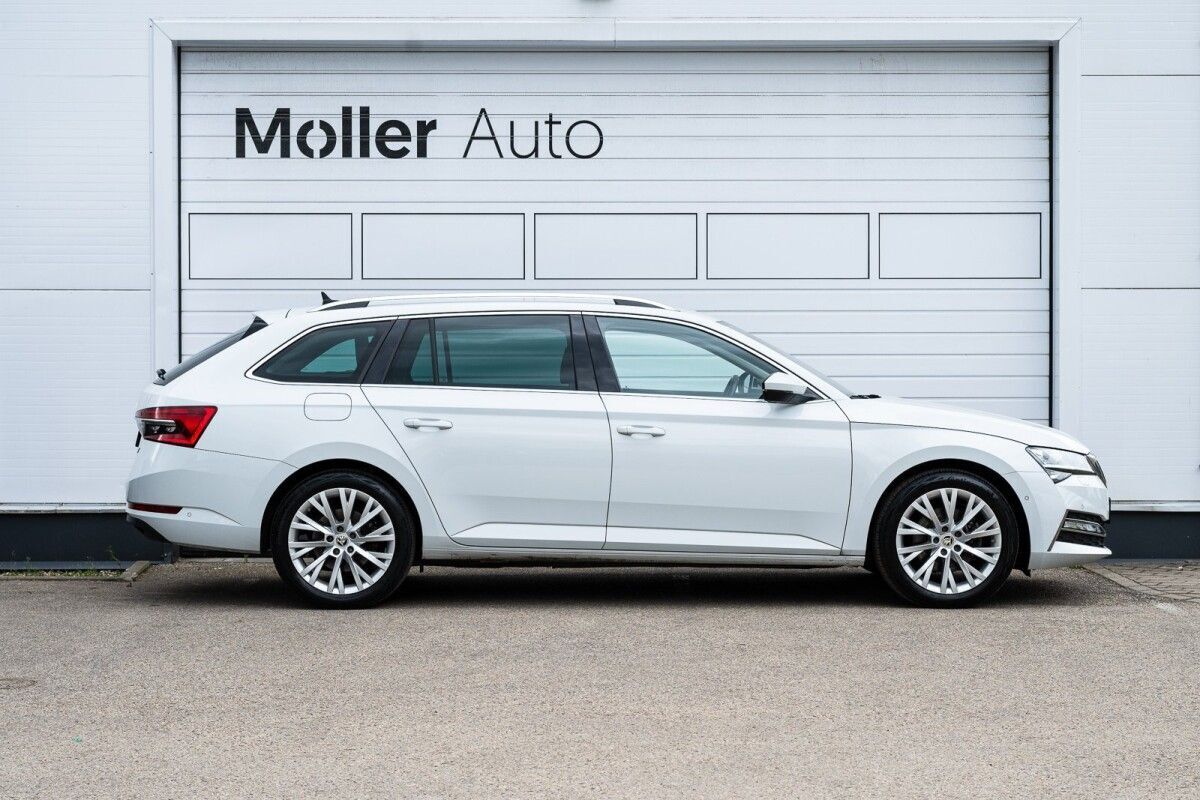 Škoda Superb 2022, kuva 5/10