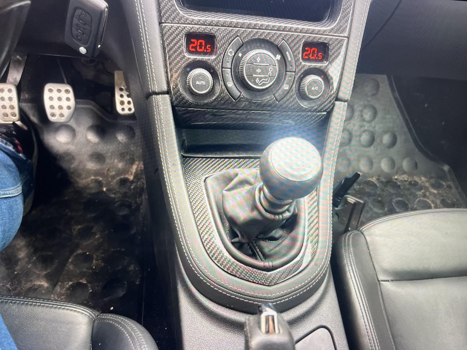 Peugeot RCZ 2011, photo 6/14