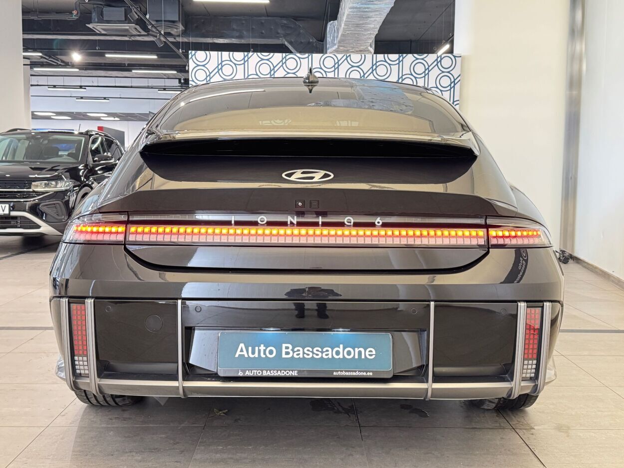 Hyundai Ioniq 6 2024, photo 5/33