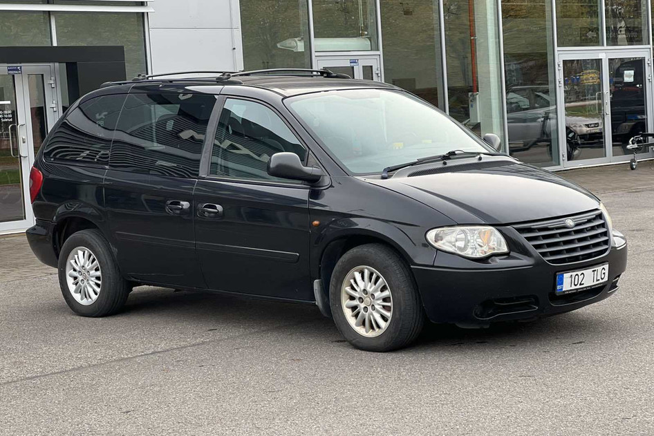 Chrysler Voyager, 2005, 2.8, 110 kW, diesel, automatic, front-wheel drive
