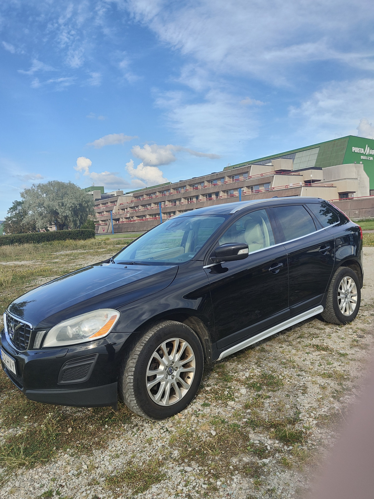 Volvo XC60 2011, photo 2/5