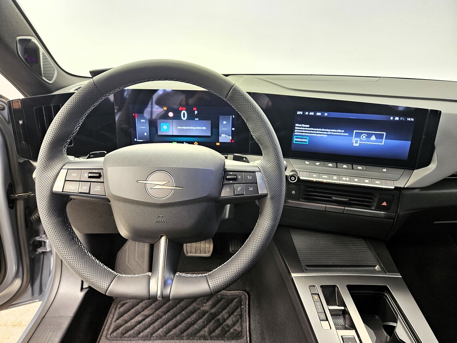 Opel Astra GS 2026, photo 6/8