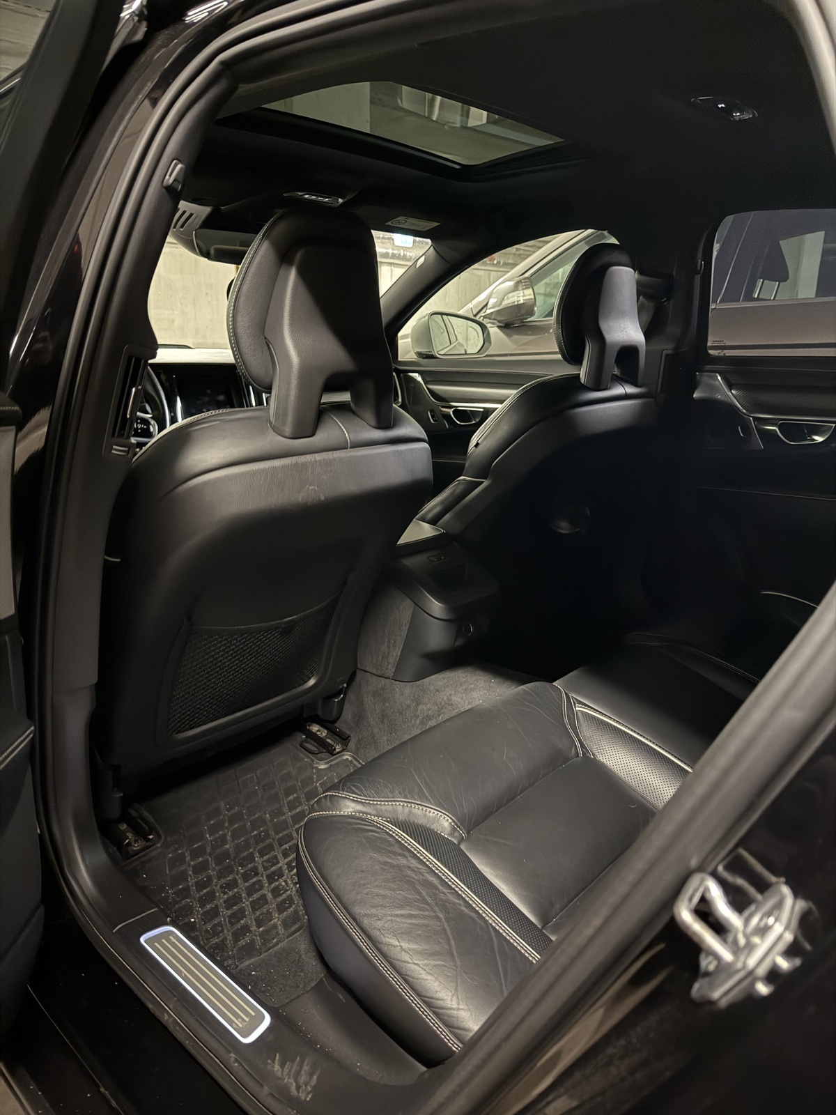 Volvo S90 2018, kuva 6/9