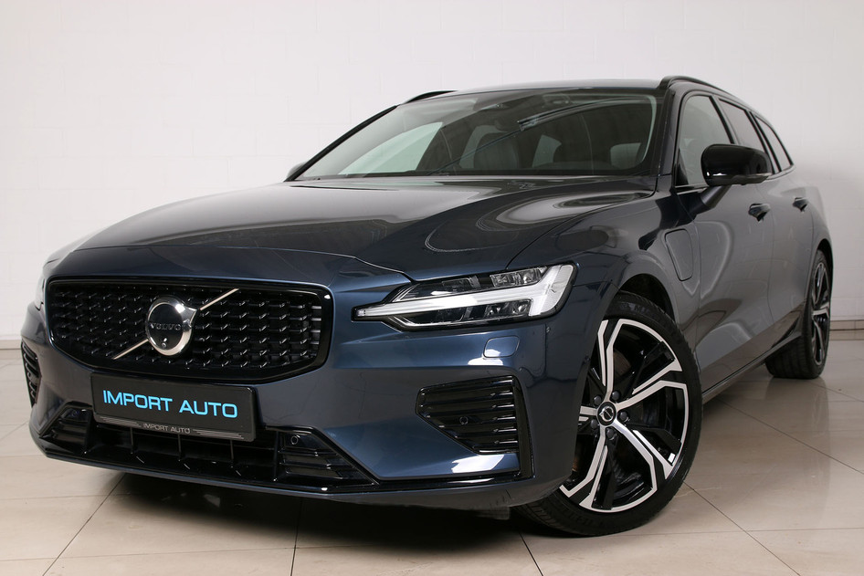 Volvo V60, 2025, 2.0, 228 kW, pistikhübriid (bensiin/elekter), automaat, nelikvedu