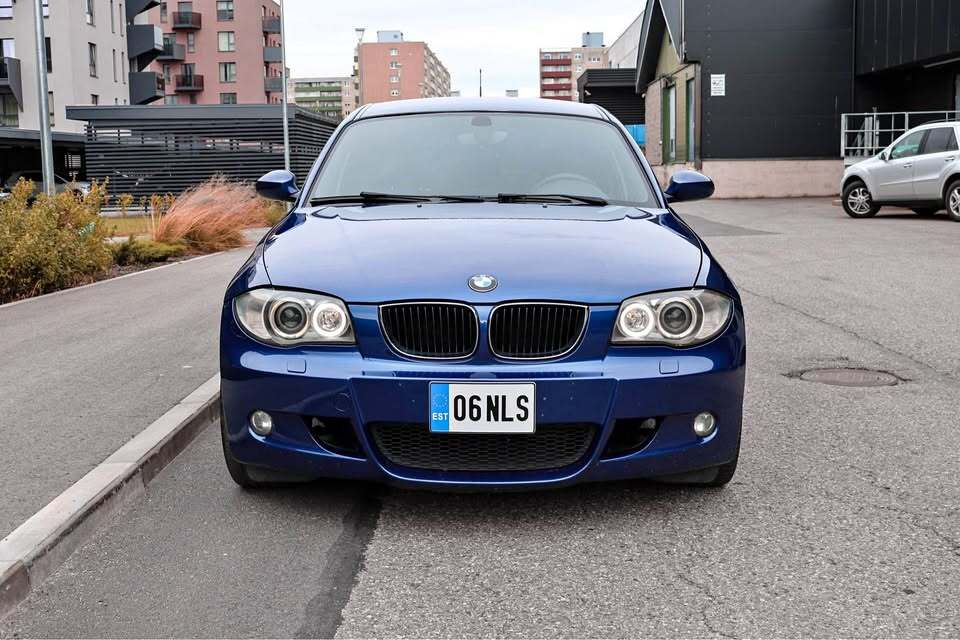 BMW 120 2007, photo 2/10