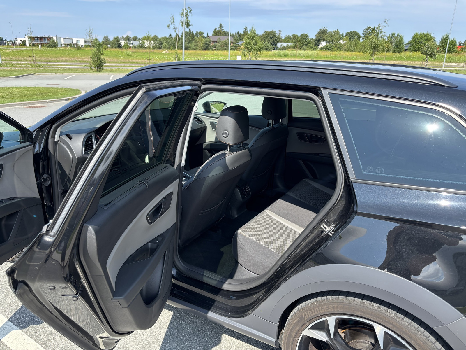 SEAT Leon 2018, kuva 7/10