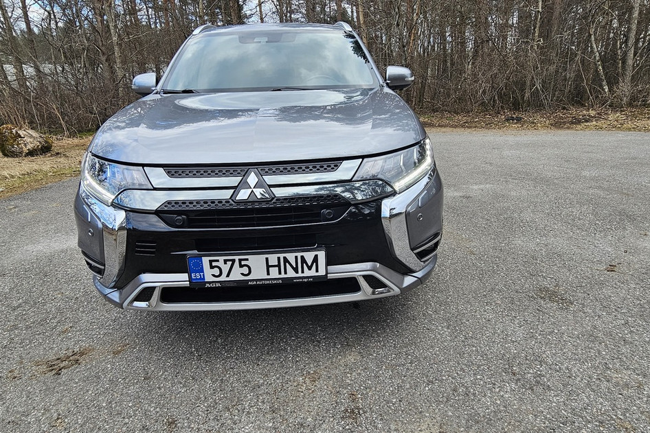 Mitsubishi Outlander, 2020, 2.4, 99 kW, plug-in hybrid (petrol/electric), automatic, four-wheel drive