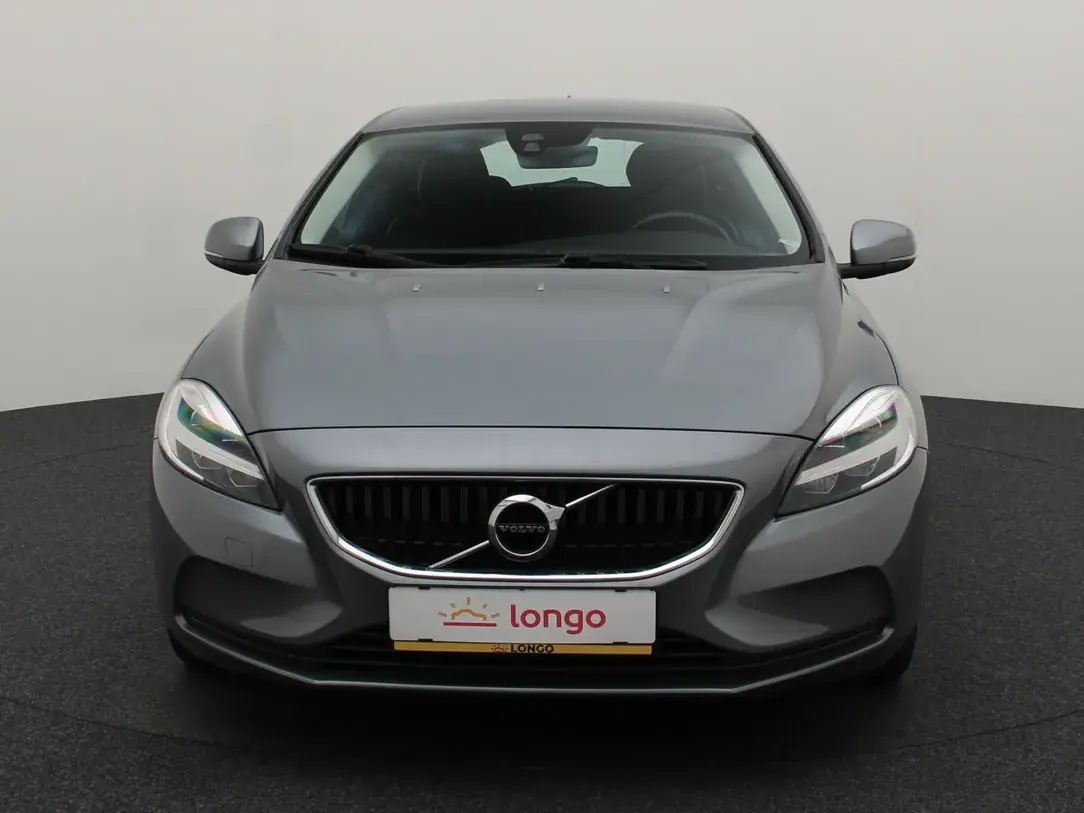Volvo V40 Polar+ 1.5 90kW 2020, photo 3/32
