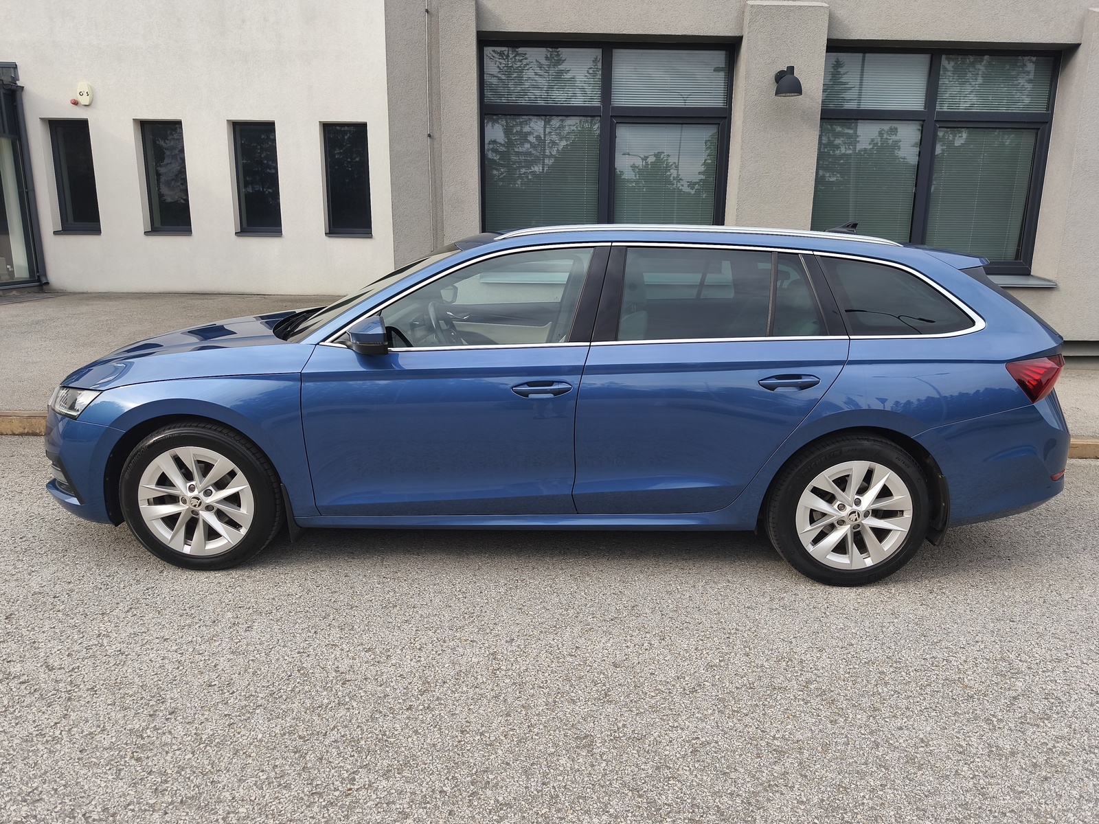 Škoda Octavia 2021, photo 5/10