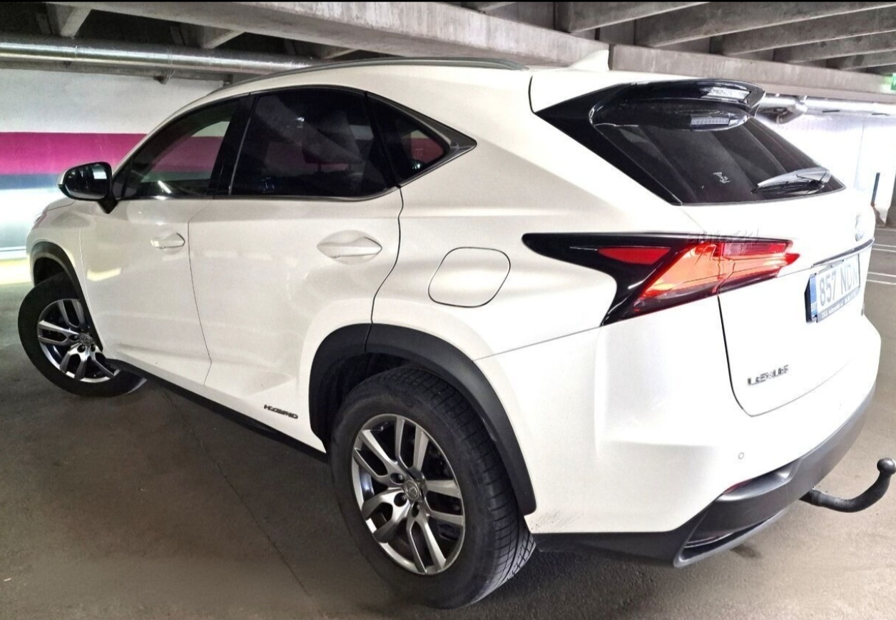 Lexus NX 300h 2016, kuva 7/10