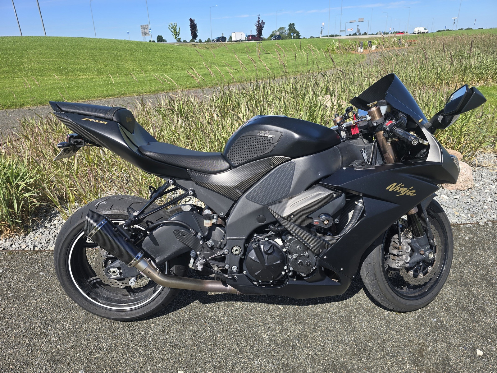 Kawasaki ZX-10R NINJA 2008, kuva 2/8
