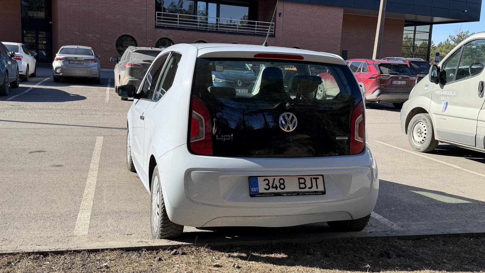 Volkswagen up! 2013, photo 6/10