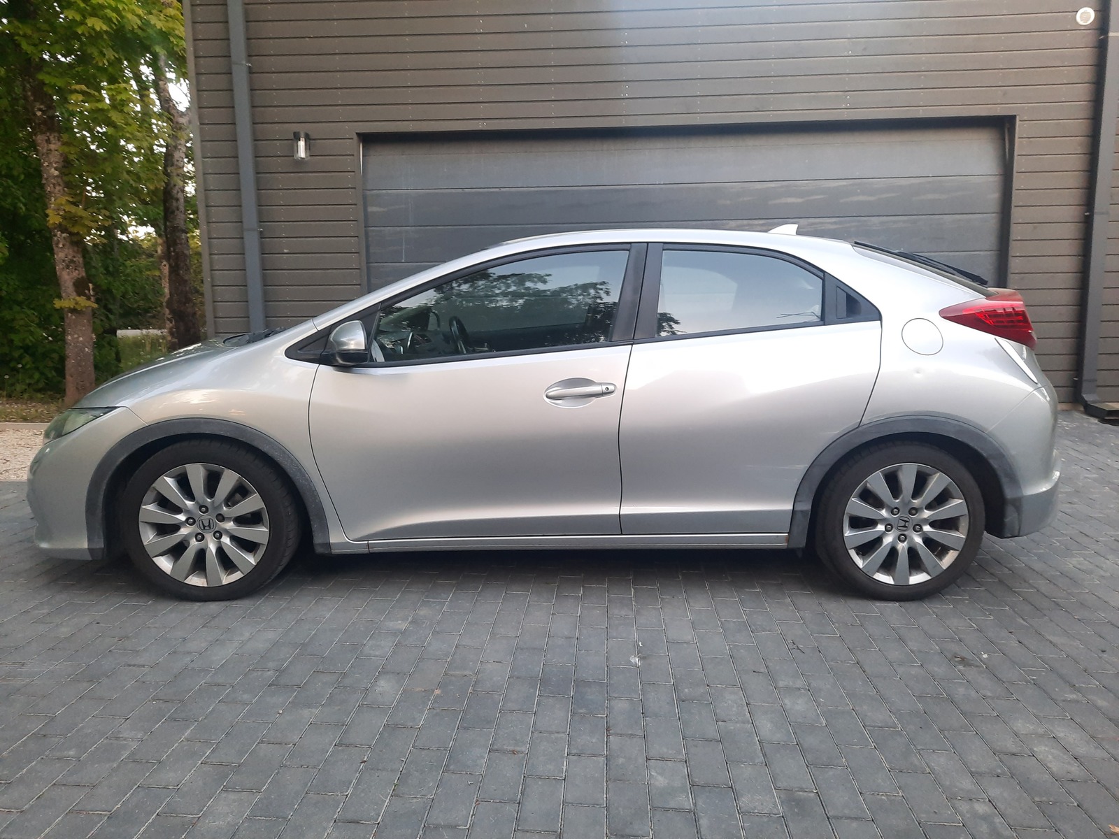 Honda Civic 2013, photo 2/8