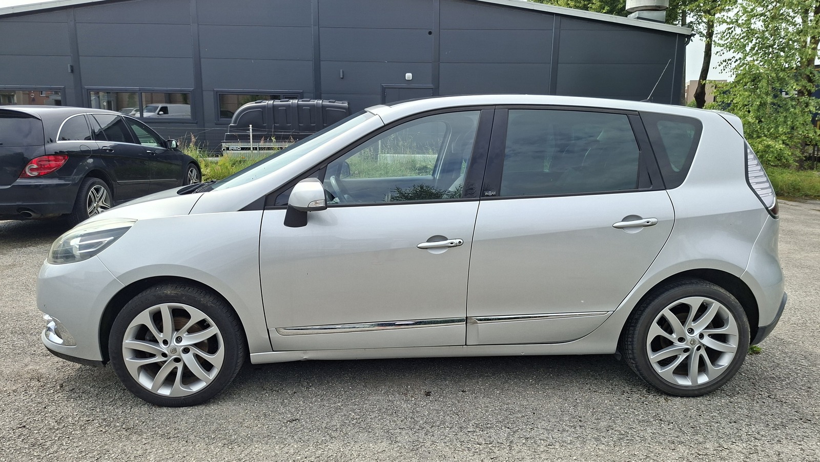 Renault Scenic 2014, photo 2/10