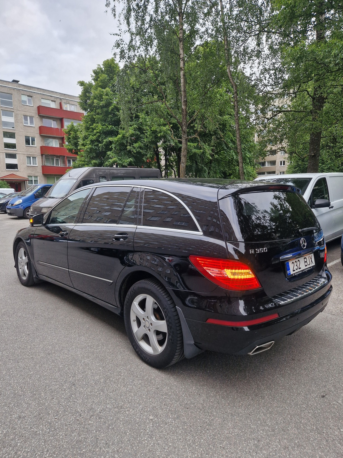 Mercedes-Benz R 350 2012, kuva 5/10