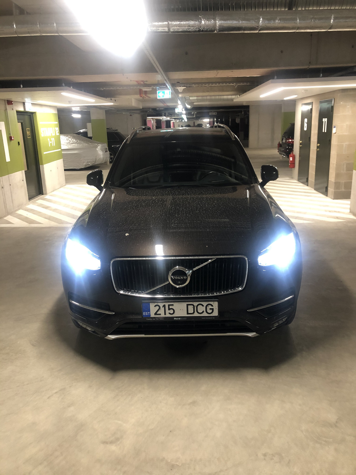 Volvo XC90 2015, photo 3/4