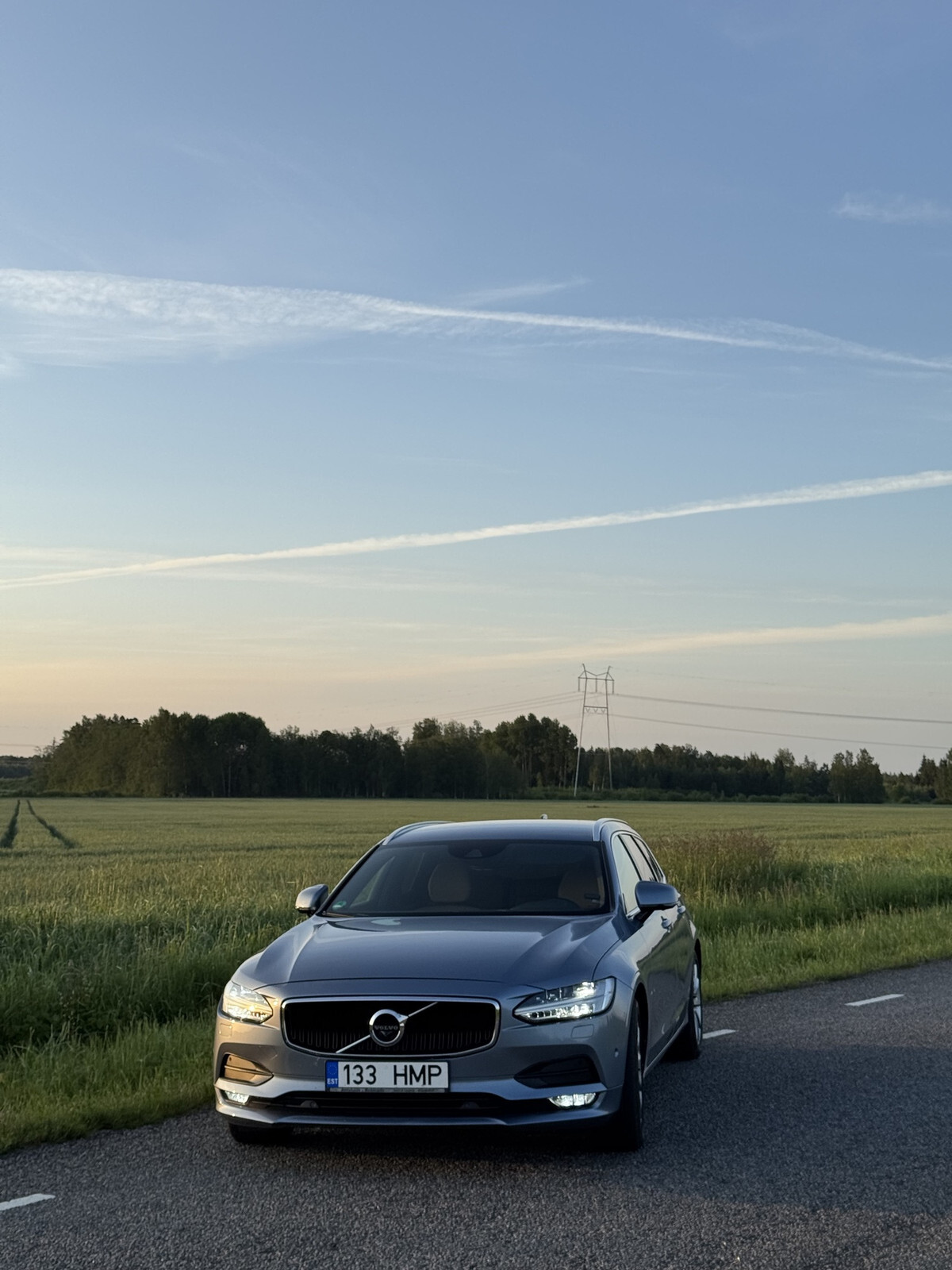 Volvo V90