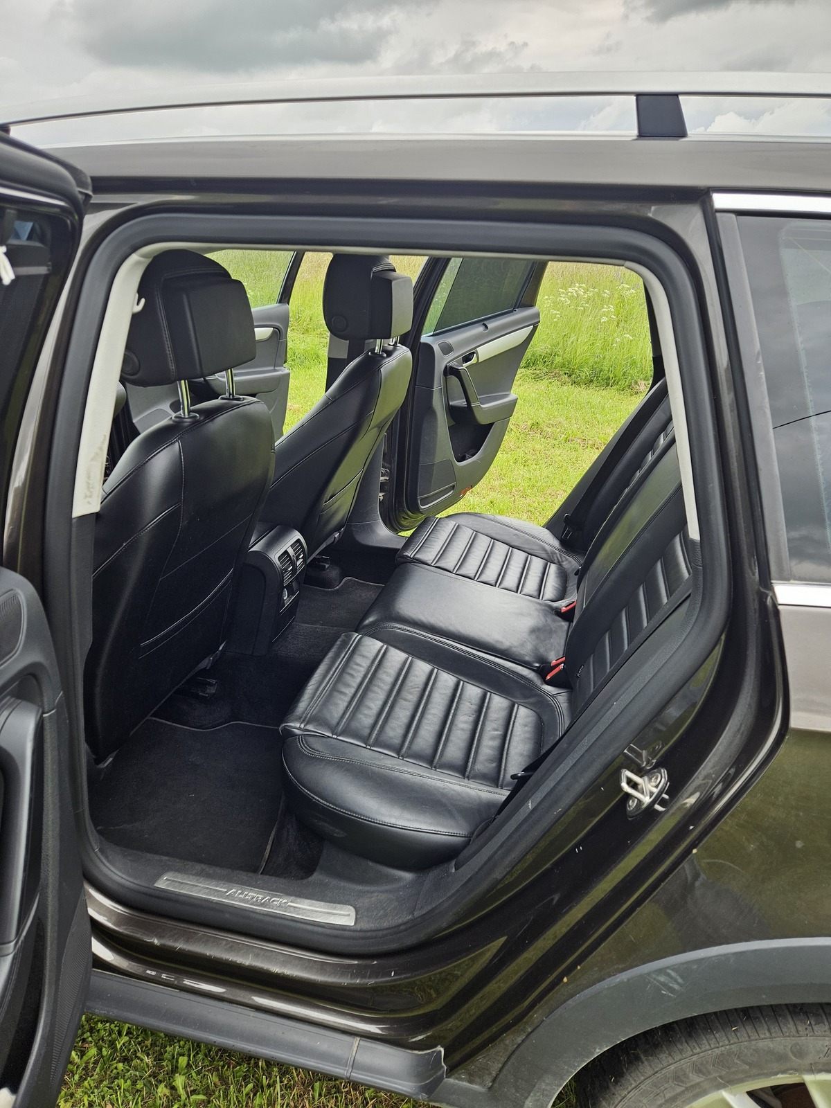 Volkswagen Passat 2012, photo 6/12
