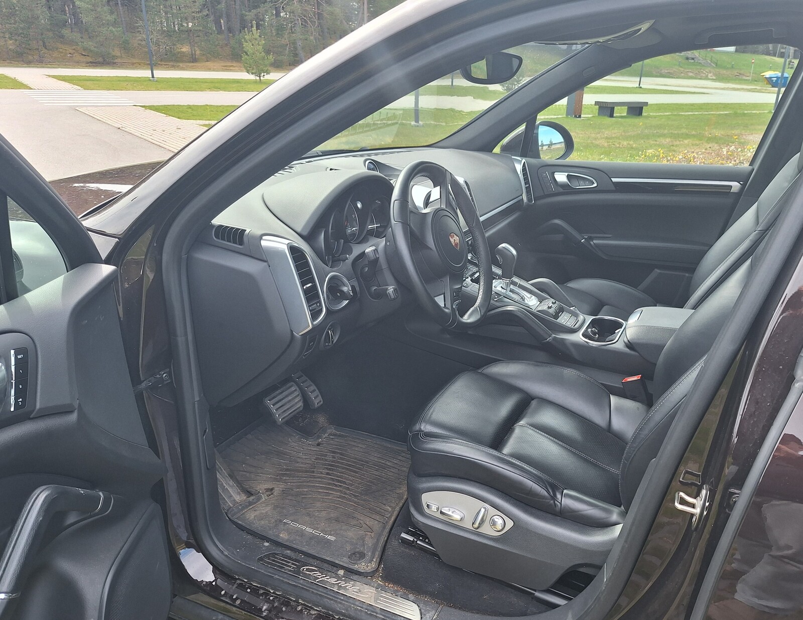 Porsche Cayenne 2014, photo 7/10