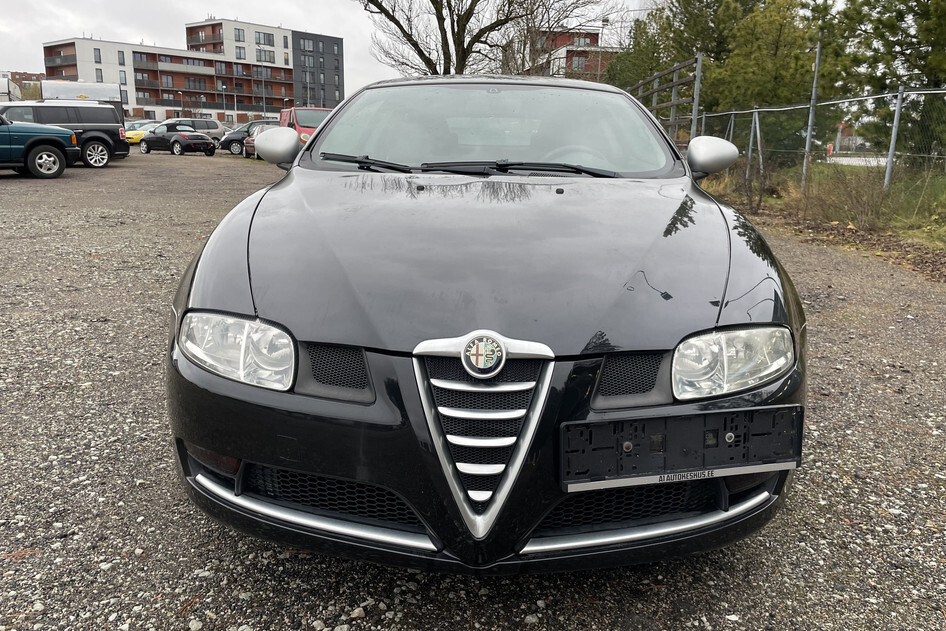 Alfa Romeo GT, 2010, 1.7, 103 kW, petrol, manual, front-wheel drive