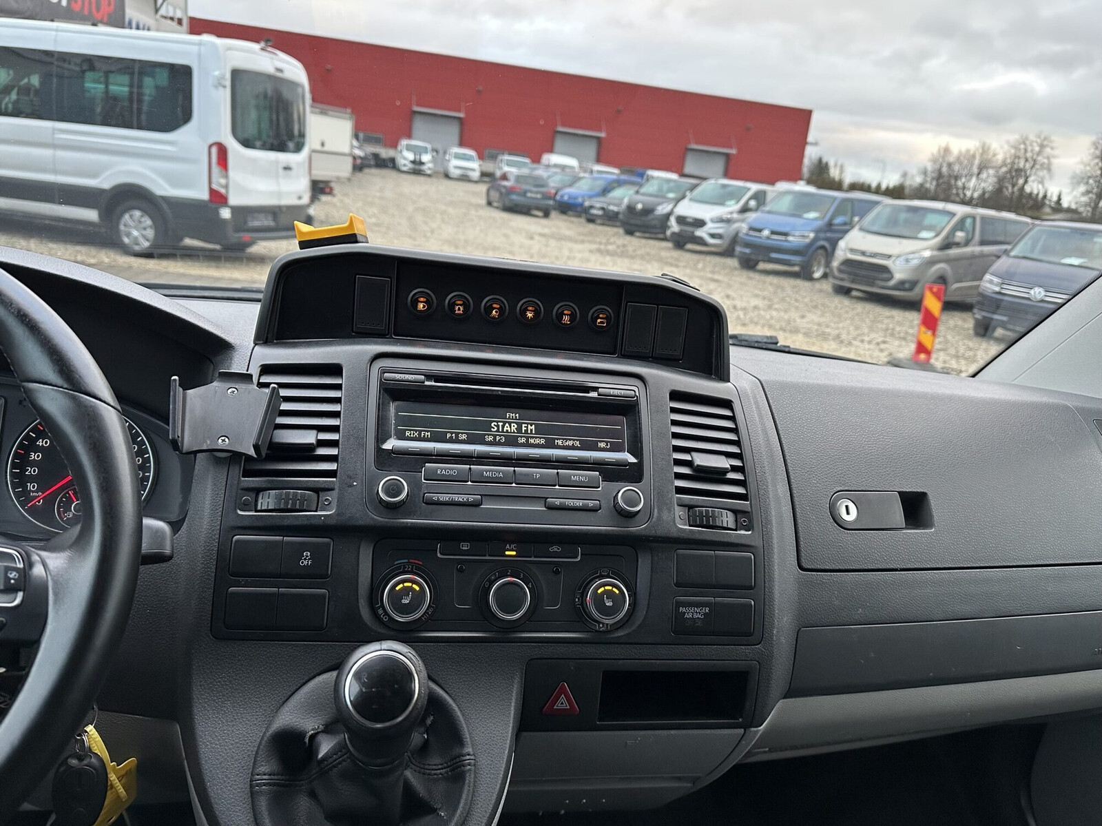 Volkswagen Transporter 2014, photo 7/15