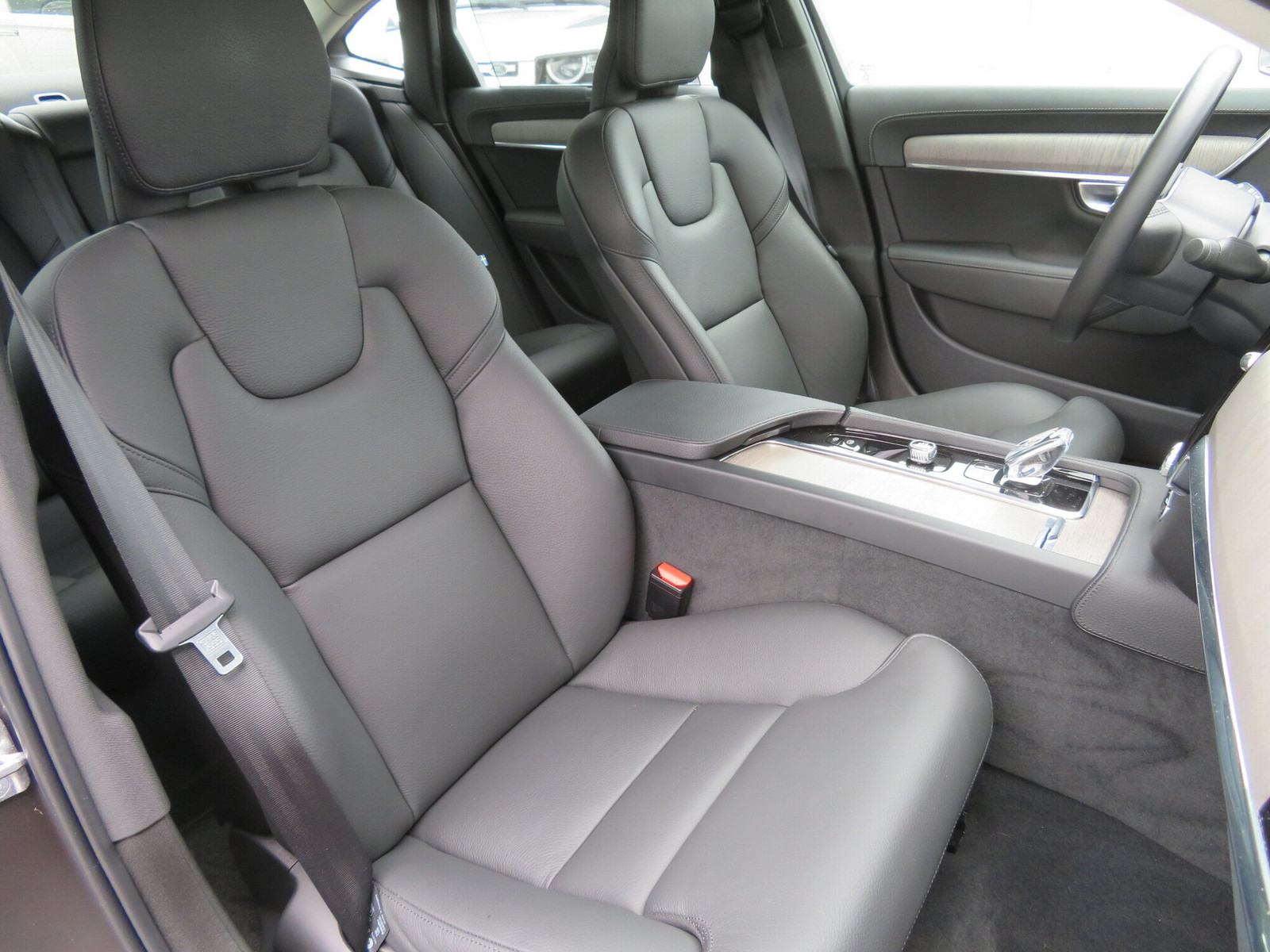 Volvo S90 2.0 184kW 2022, kuva 4/11