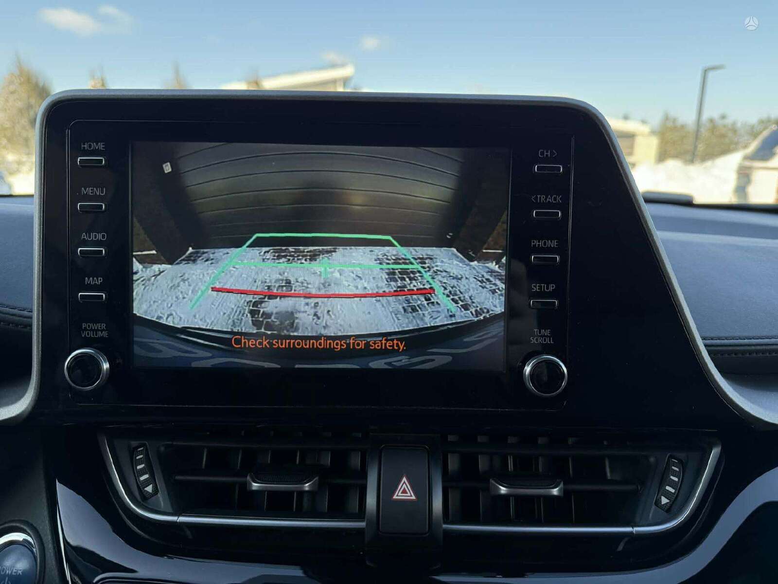 Toyota C-HR 2022, photo 7/8