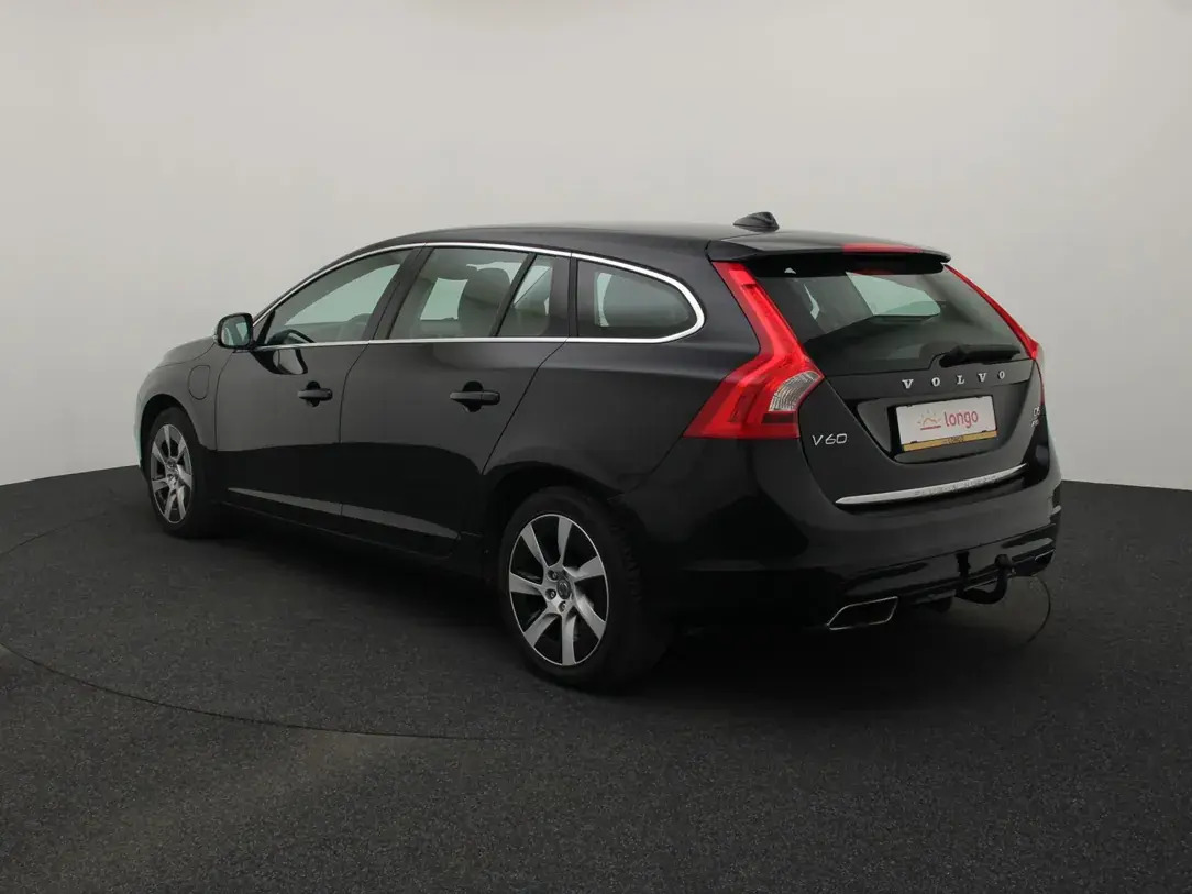 Volvo V60 2015, photo 7/32