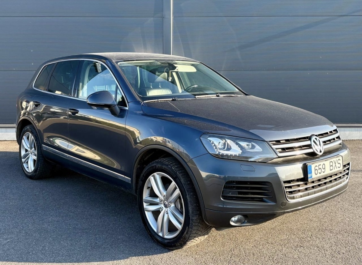 Volkswagen Touareg 2011, kuva 6/12