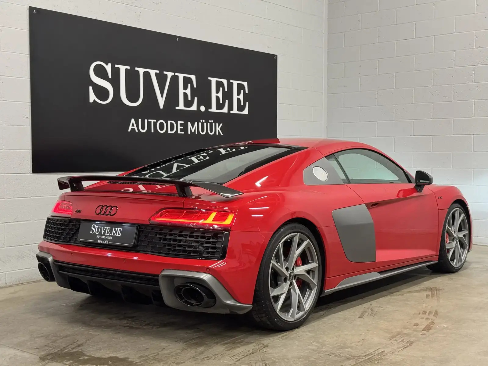 Audi R8 Coupe 5.2 456kW 2022, photo 6/10