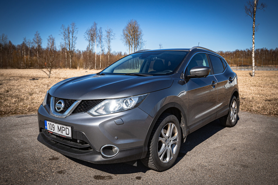 Nissan Qashqai, 2015, 1.2, 85 kW, бензин, автомат, передний привод