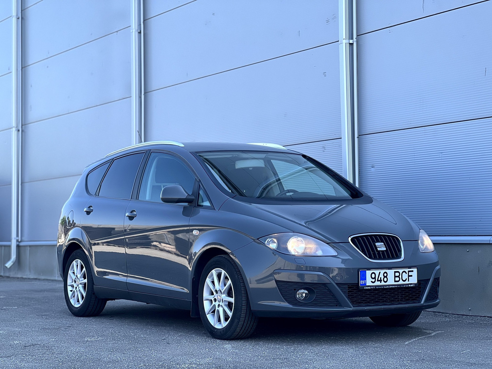 SEAT Altea 2010, kuva 2/9