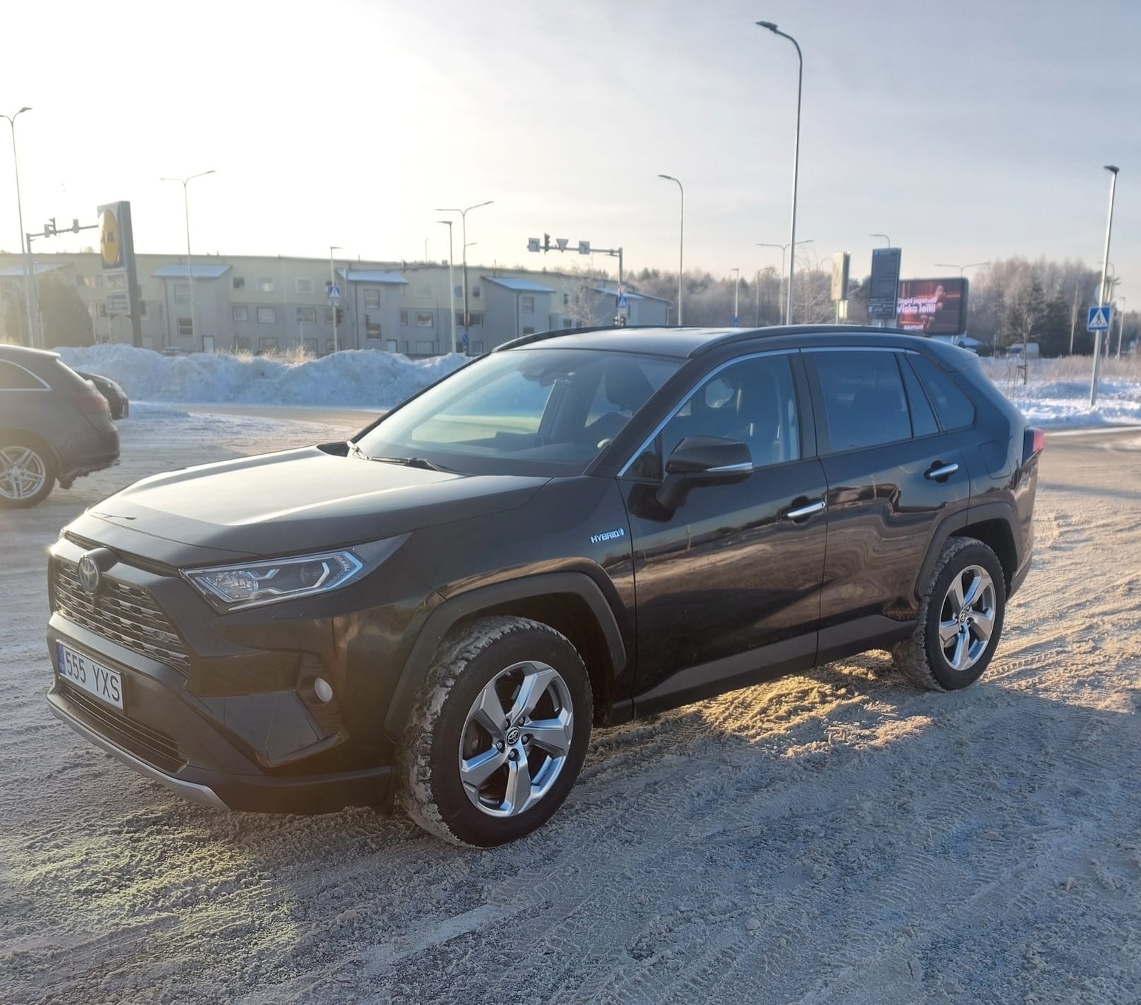 Toyota RAV4 2021, kuva 3/10