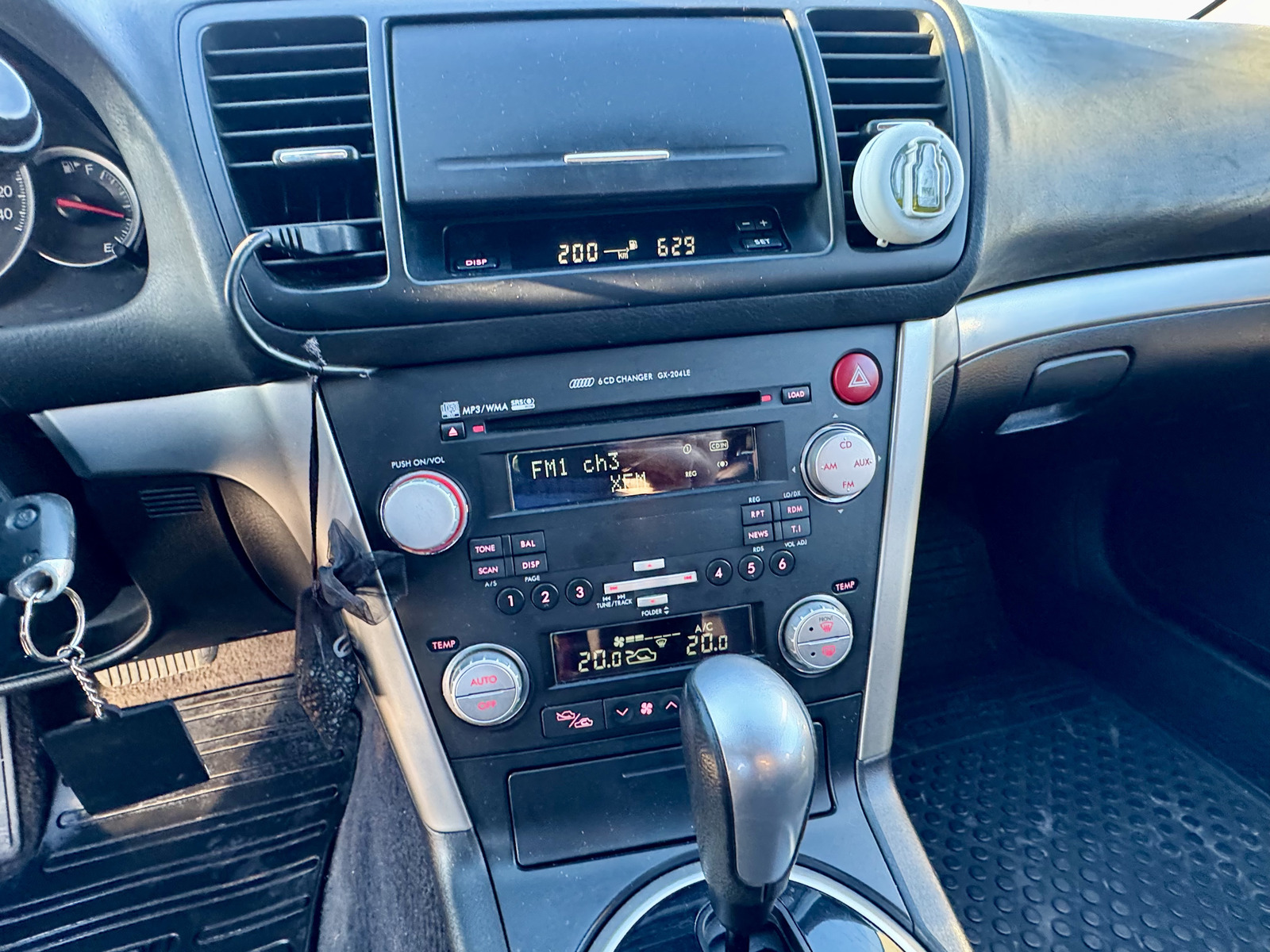 Subaru Legacy 2006, photo 7/14