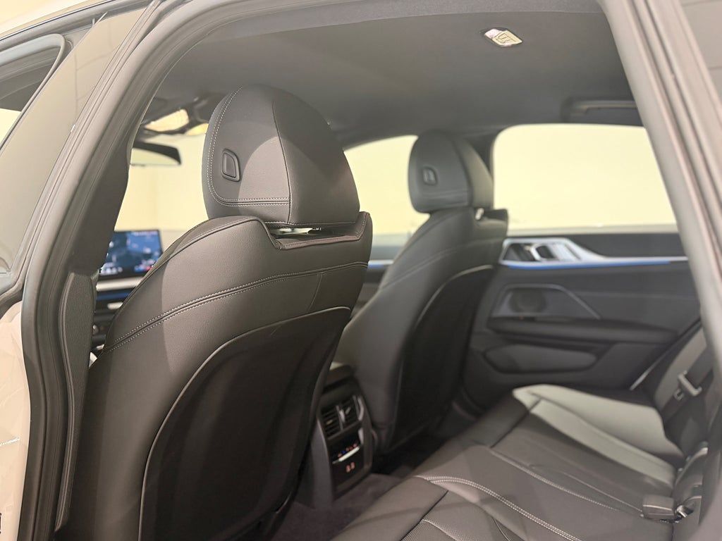 BMW i4 2026, kuva 6/10