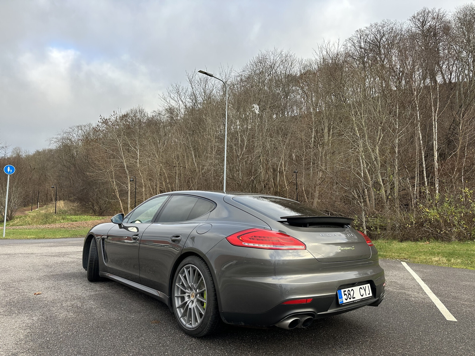 Porsche Panamera 2014, photo 2/8