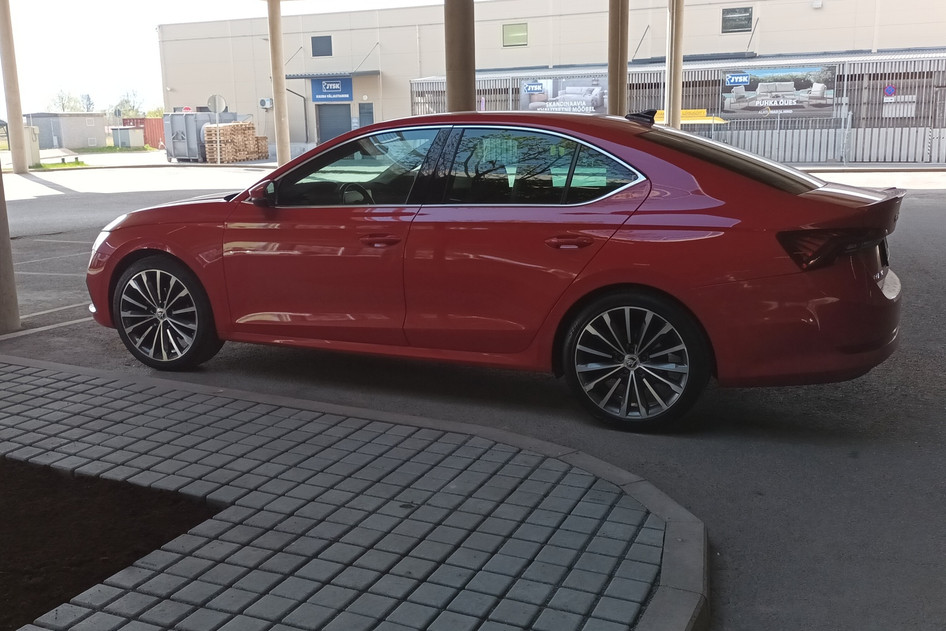 Škoda Octavia, 2021, 1.5, 96 kW, cng, автомат, передний привод