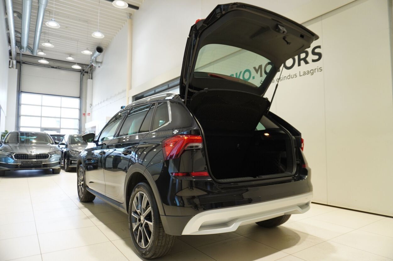 Škoda Kamiq 2023, photo 6/23