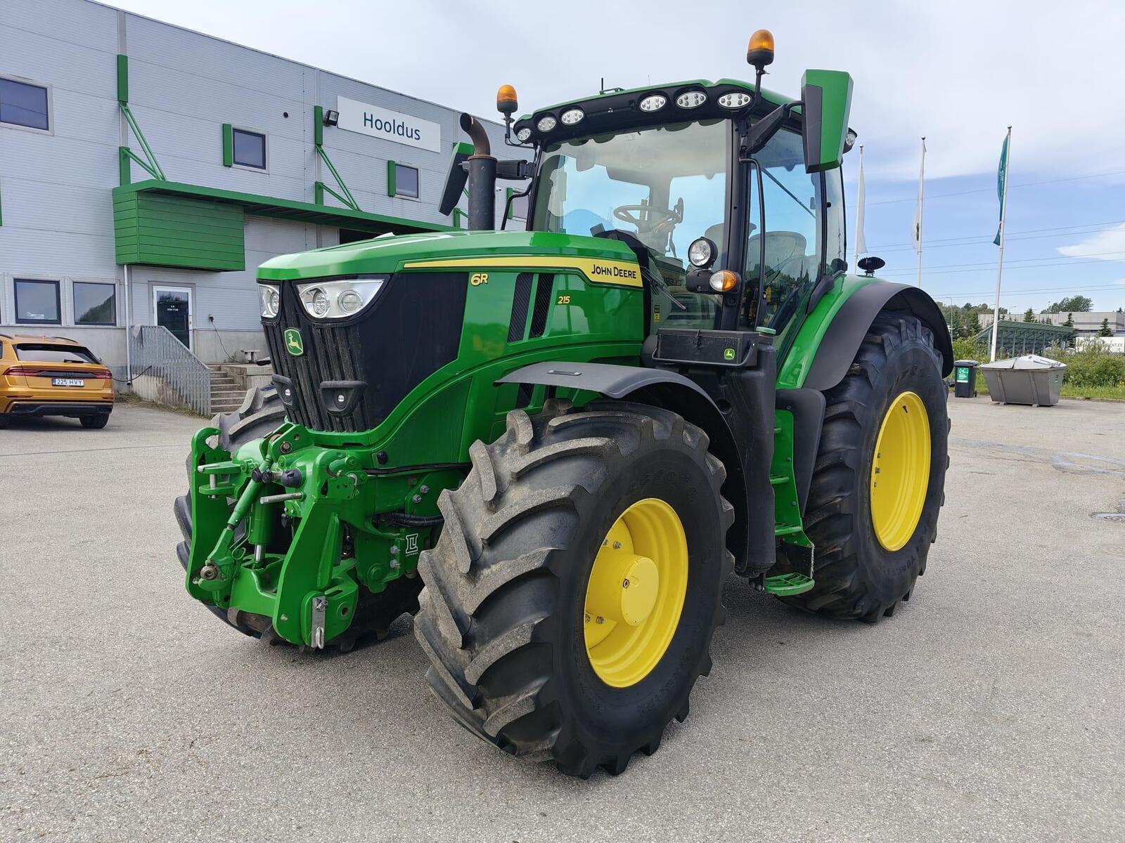 John Deere 6R 215, photo 7/17