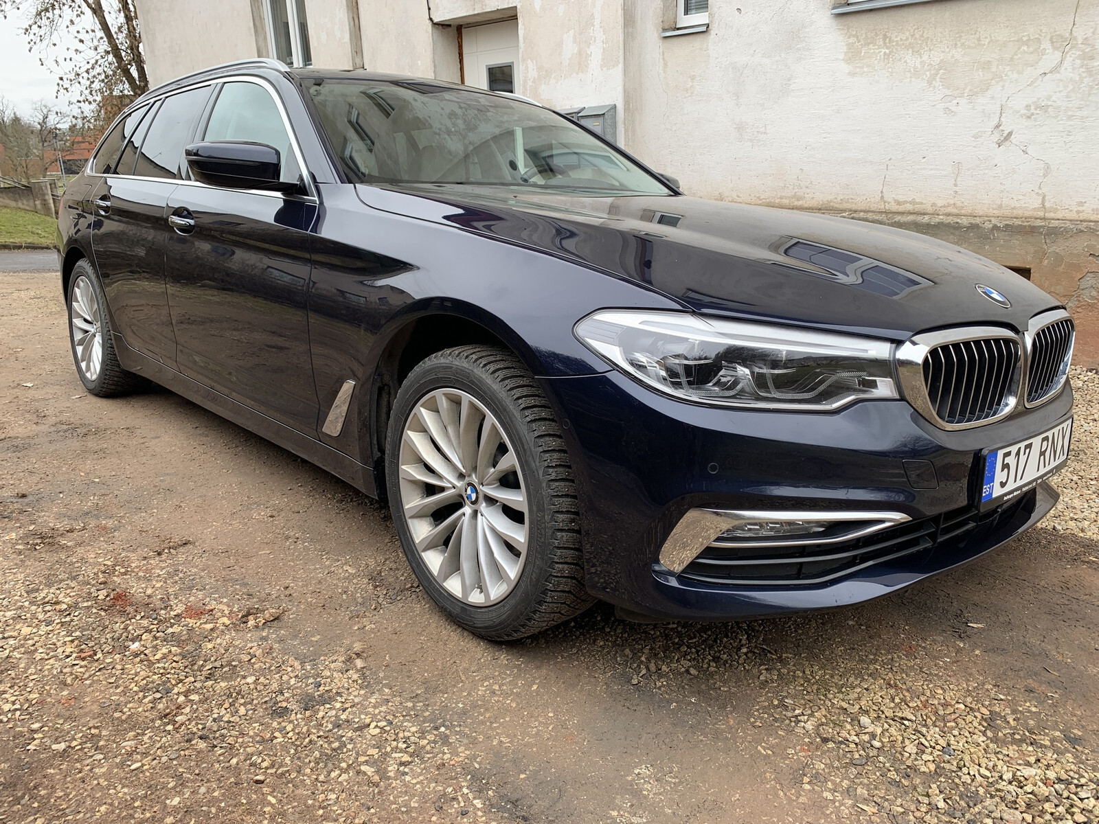 BMW 530 2018, photo 3/17