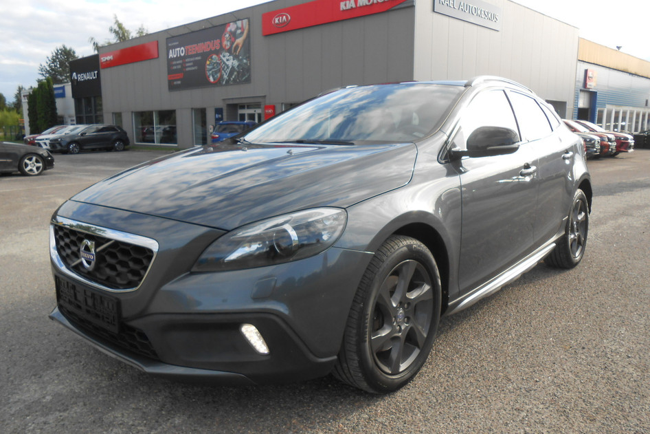 Volvo V40 Cross Country, 2013, 130 kW, diisel, manuaal, esivedu