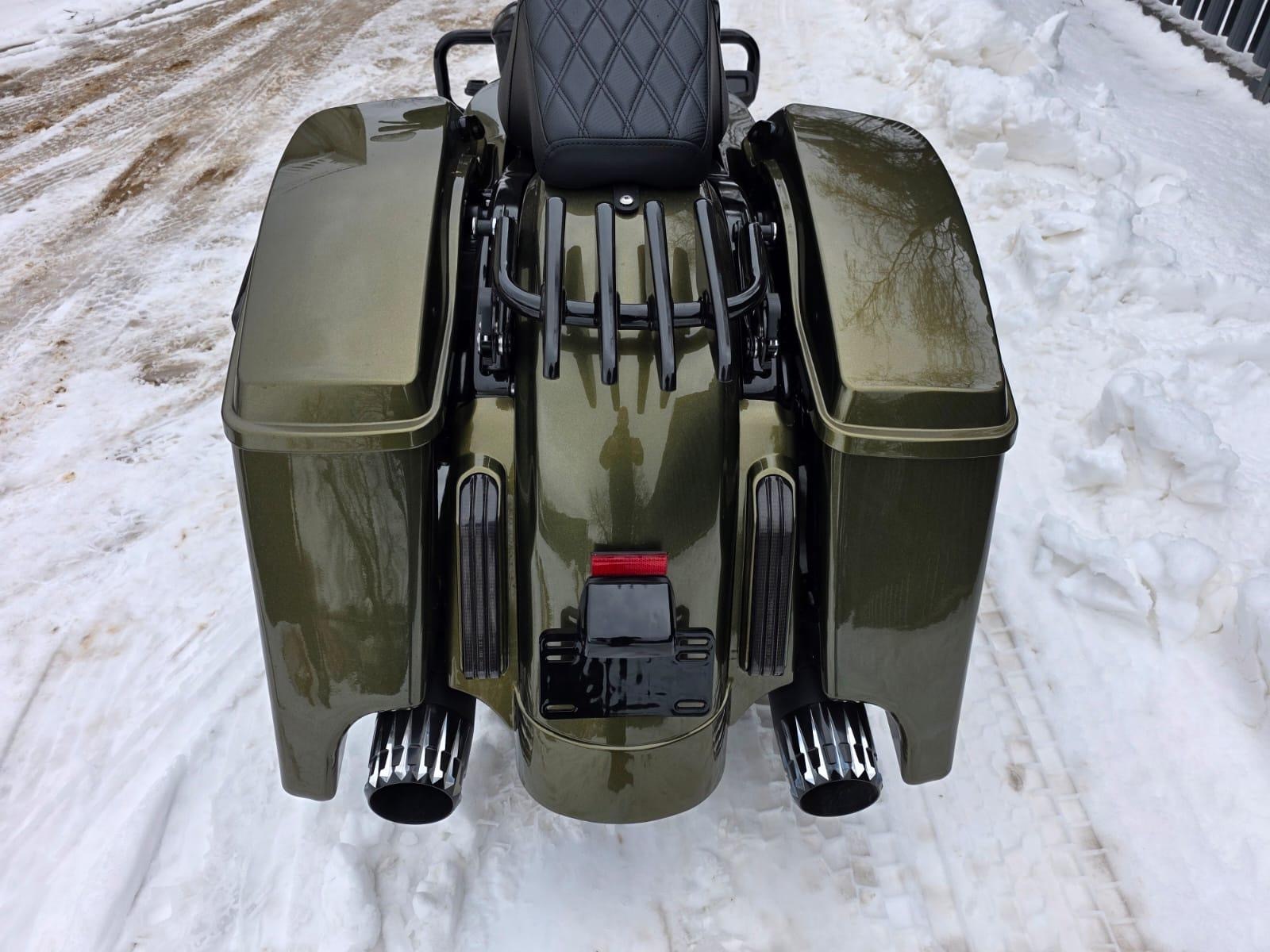 Harley-Davidson Road Glide 2022, kuva 2/13